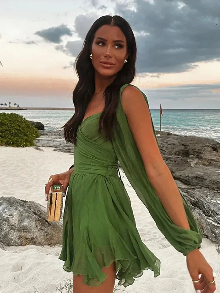 Robe courte verte avec manches bouffantes pour soirée | Coupe féminine + Style élégant + Facile à accessoiriser – ROBEMODE