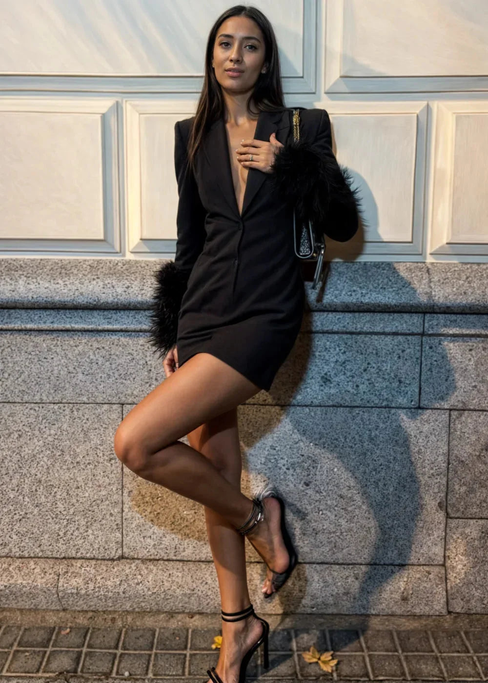 Mini Robe Noire Manches Texturées Soirée Clubbing