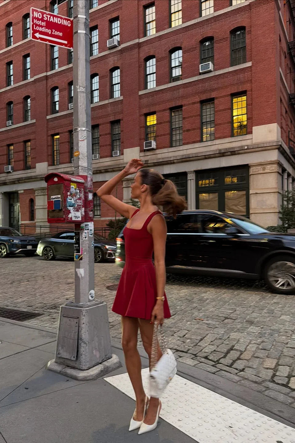 Robe Courte Femme Sans Manches Plissée | Rouge ou Noir + Légère + Élégante S-L | ROBEMODE