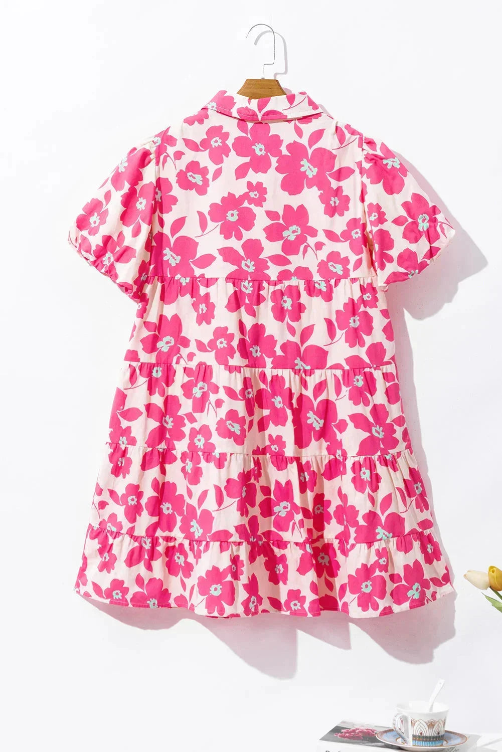 Robe courte rose florale à manches bouffantes été | Coupe féminine + Style élégant + Facile à accessoiriser – ROBEMODE
