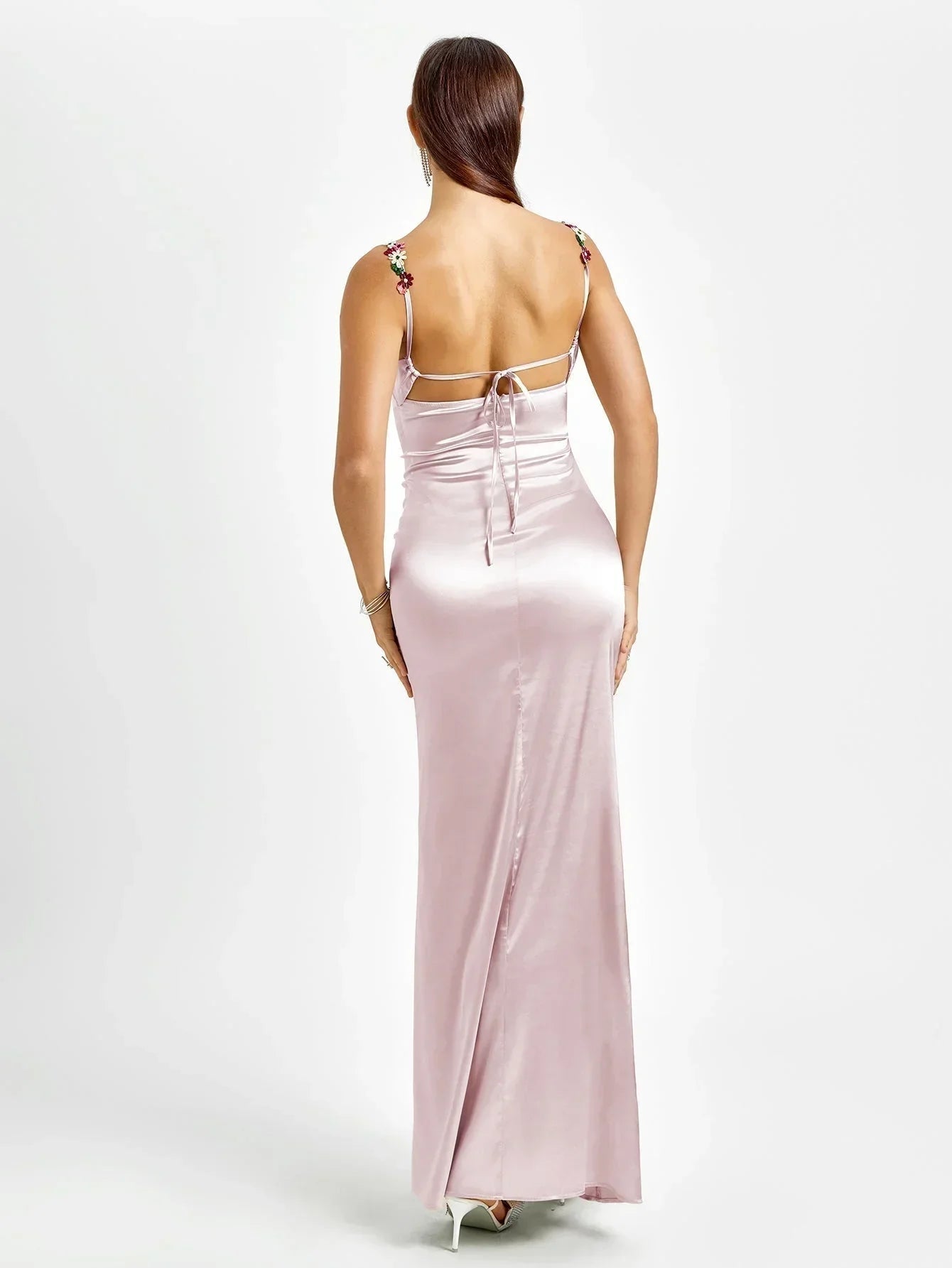 Robe Longue Satinée Ornements Floraux Soirée 4 Coloris | ROBEMODE