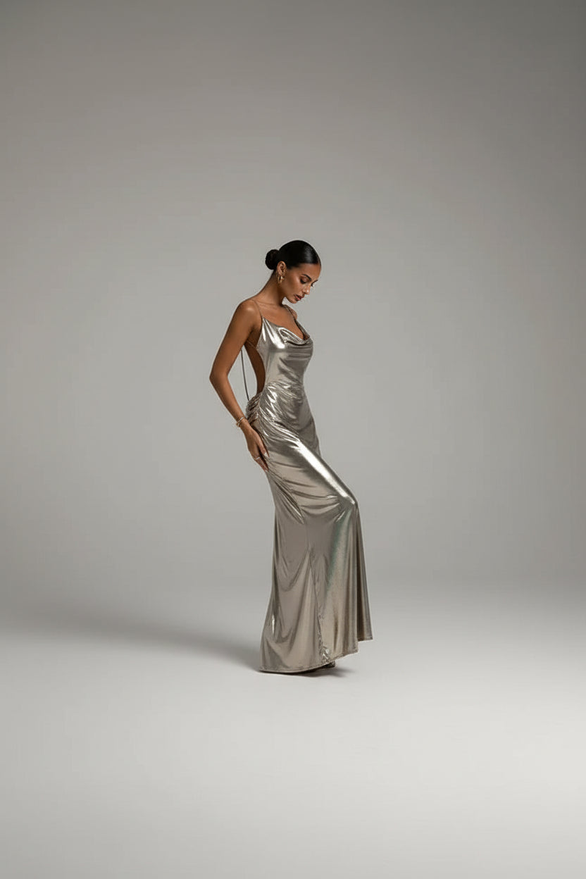 Robe longue femme argentée asymétrique sans manches soirée | Coupe féminine + Style élégant + Facile à accessoiriser – ROBEMODE