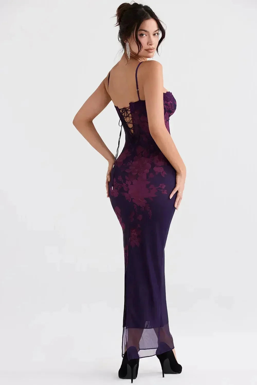 Robe longue femme avec bretelles ajustables et motifs floraux | Coupe féminine + Style élégant + Facile à accessoiriser – ROBEMODE