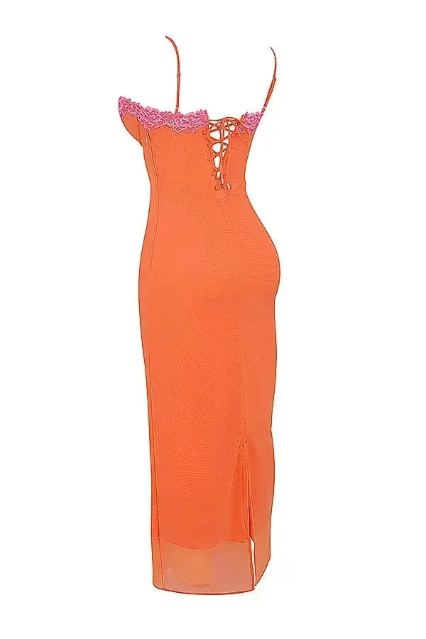 Robe longue femme avec bretelles ajustables et motifs floraux | Coupe féminine + Style élégant + Facile à accessoiriser – ROBEMODE