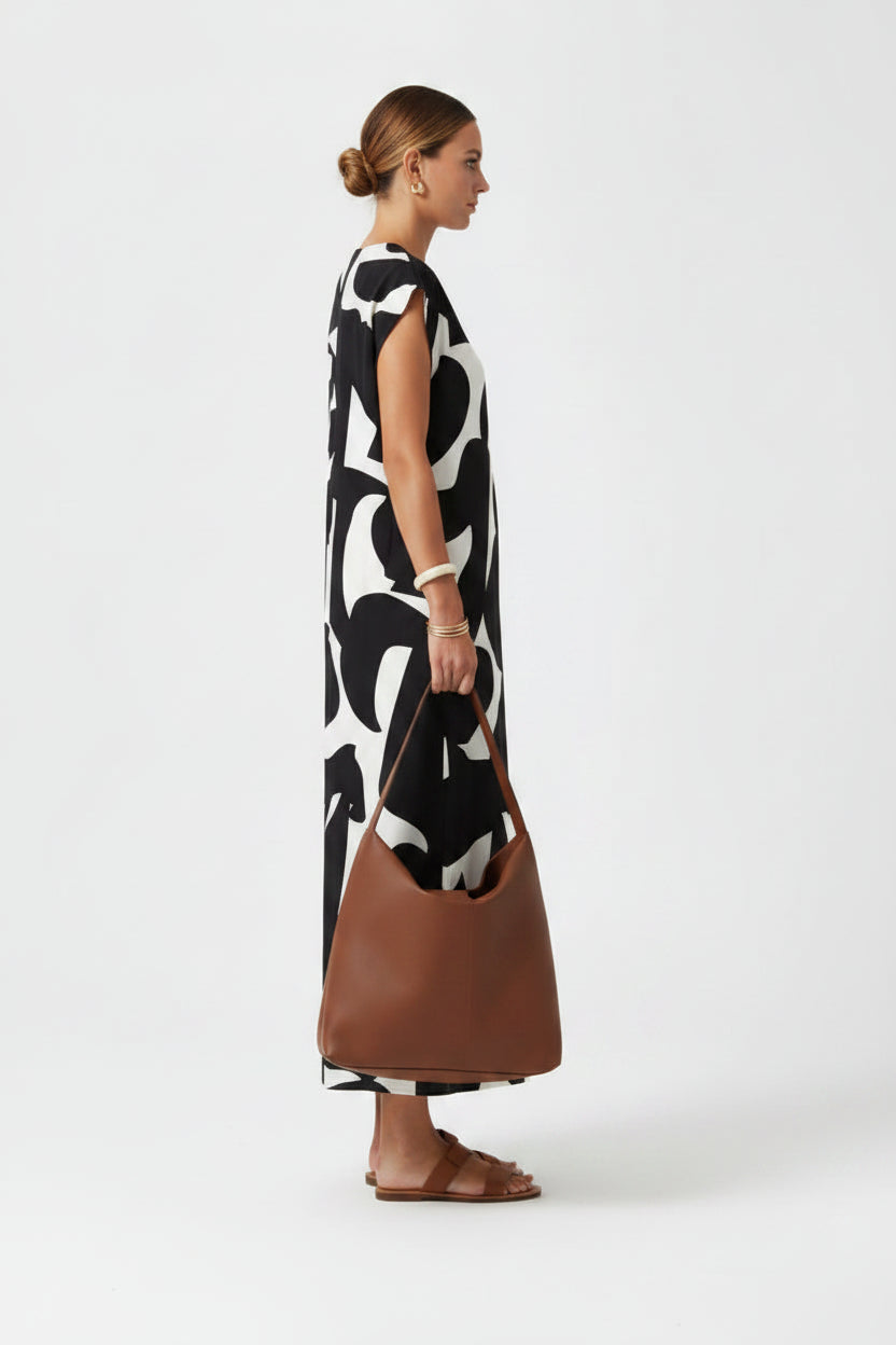 Robe longue femme avec col V et motifs fluides | Coupe féminine + Style élégant + Facile à accessoiriser – ROBEMODE