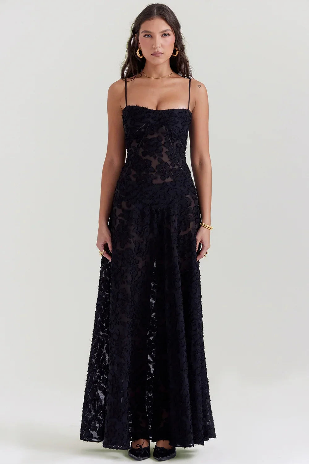 Robe longue femme avec dentelle florale et bretelles fines | ROBEMODE