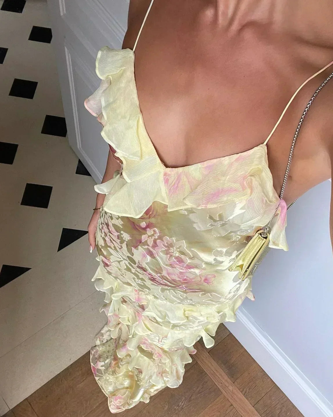 Robe longue volants asymétriques bretelles fines | ROBEMODE