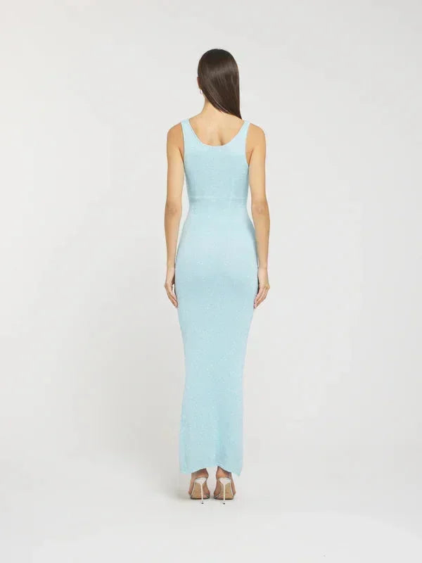 Robe longue femme bleu glacé sans manches ajustée | Coupe féminine + Style élégant + Facile à accessoiriser – ROBEMODE