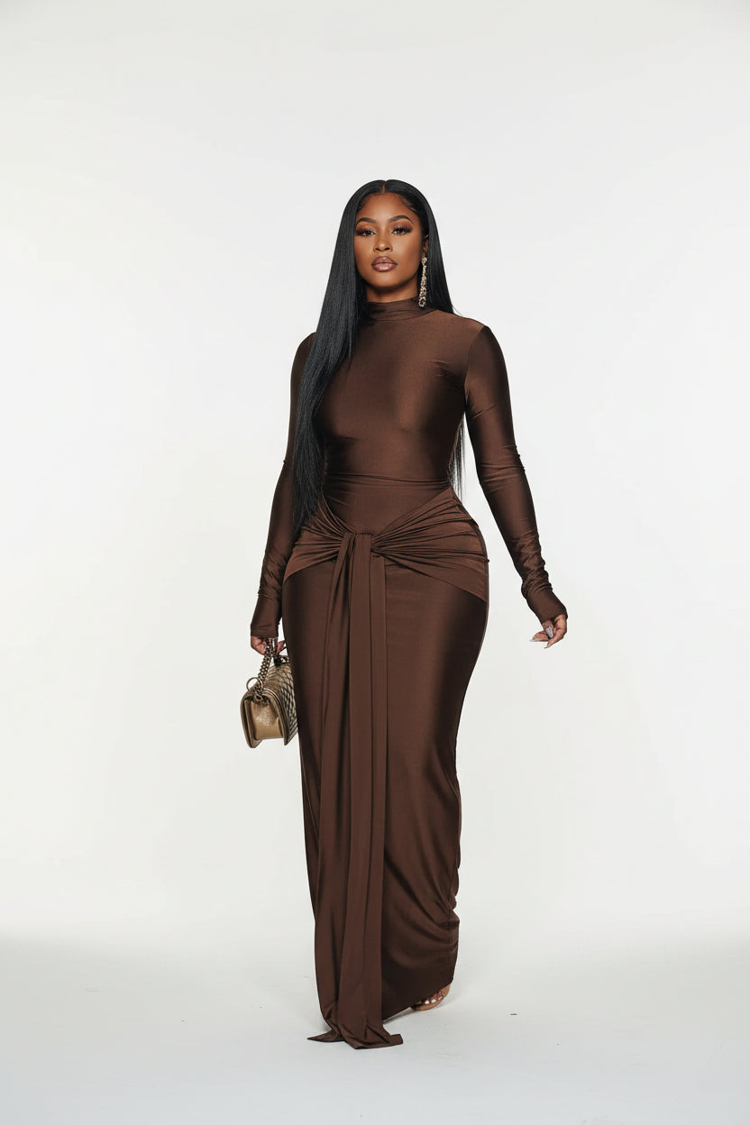 Robe longue femme col haut soirée et événement | Coupe féminine + Style élégant + Facile à accessoiriser – ROBEMODE