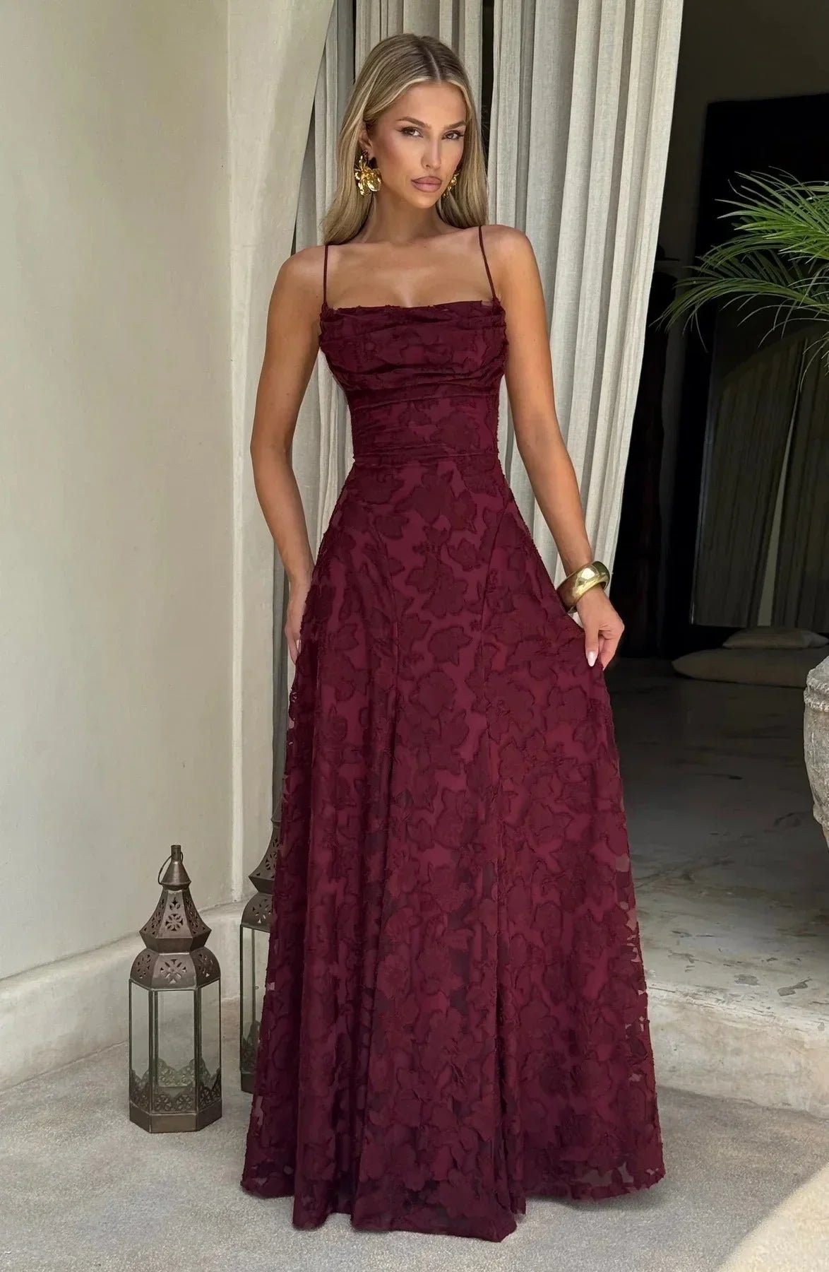 Robe longue femme florale sans manches | Coupe féminine + Style élégant + Facile à accessoiriser – ROBEMODE