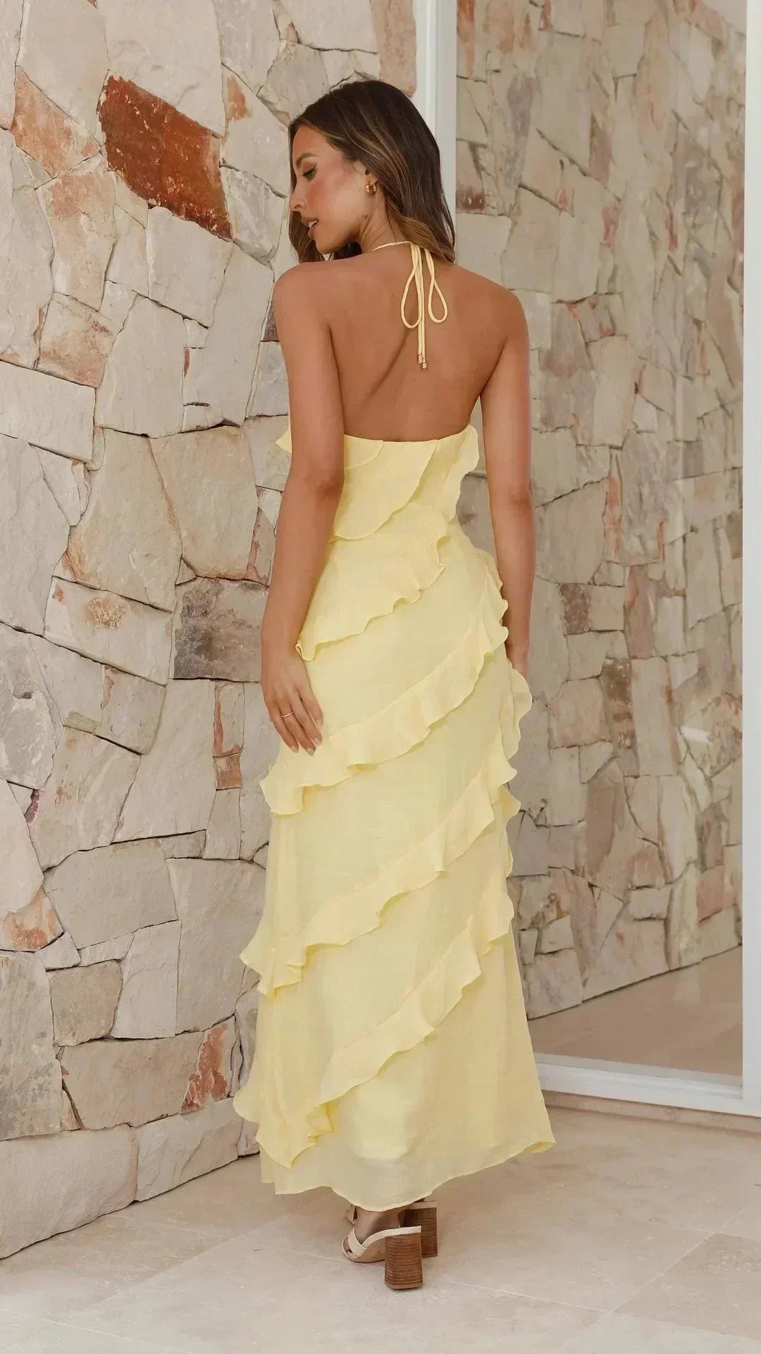 Robe longue femme fluide avec volants col en V | Coupe féminine + Style élégant + Facile à accessoiriser – ROBEMODE