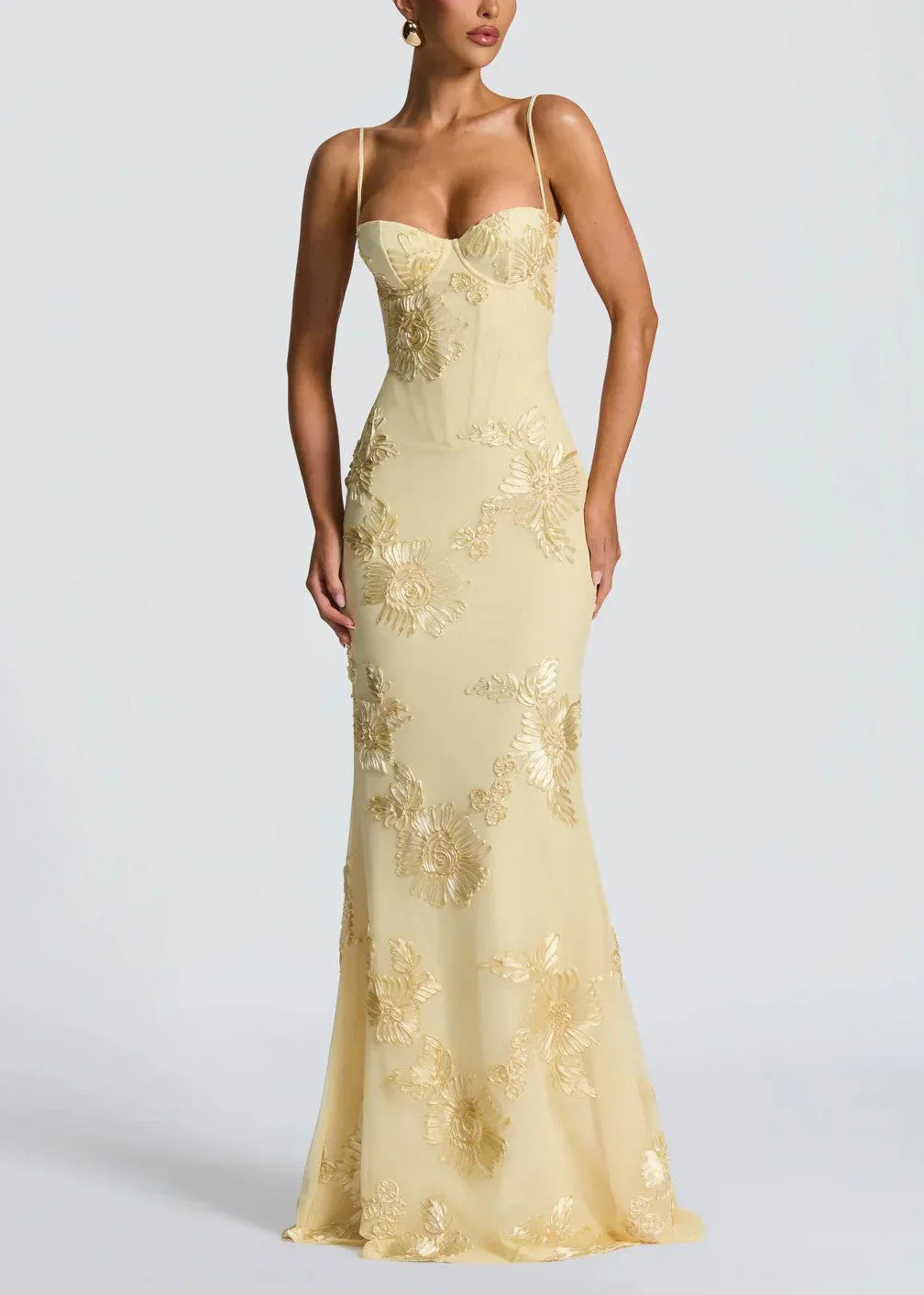 Robe longue femme jaune broderie florale | Coupe féminine + Style élégant + Facile à accessoiriser – ROBEMODE