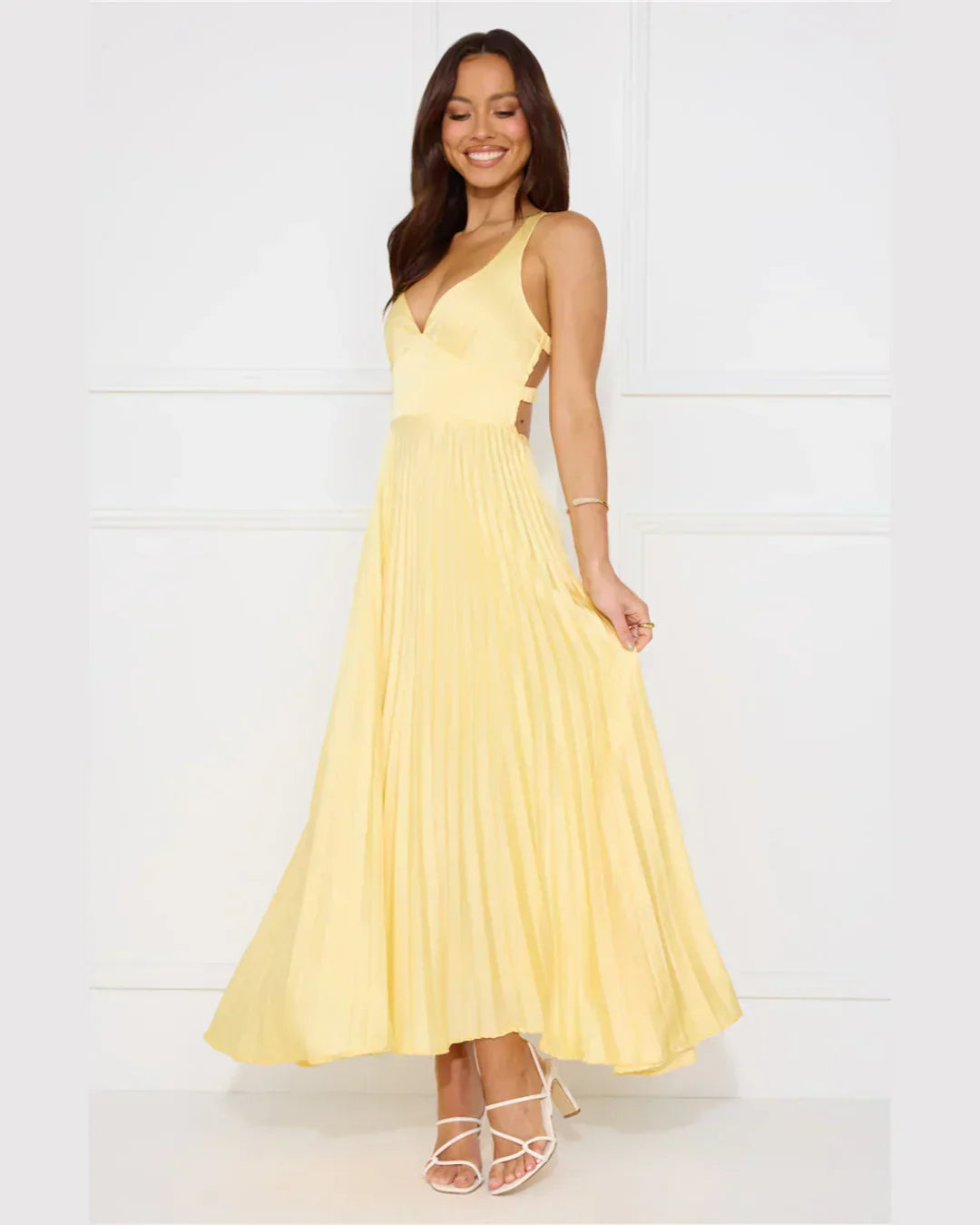 Robe longue femme jaune plissee | Coupe féminine + Style élégant + Facile à accessoiriser – ROBEMODE