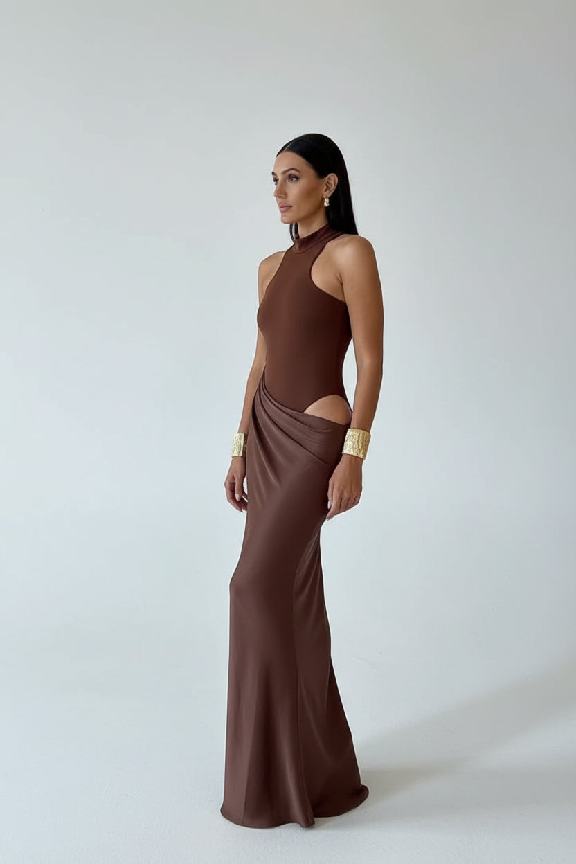 Robe Longue Femme Marron Découpée Soirée Élégante | ROBEMODE