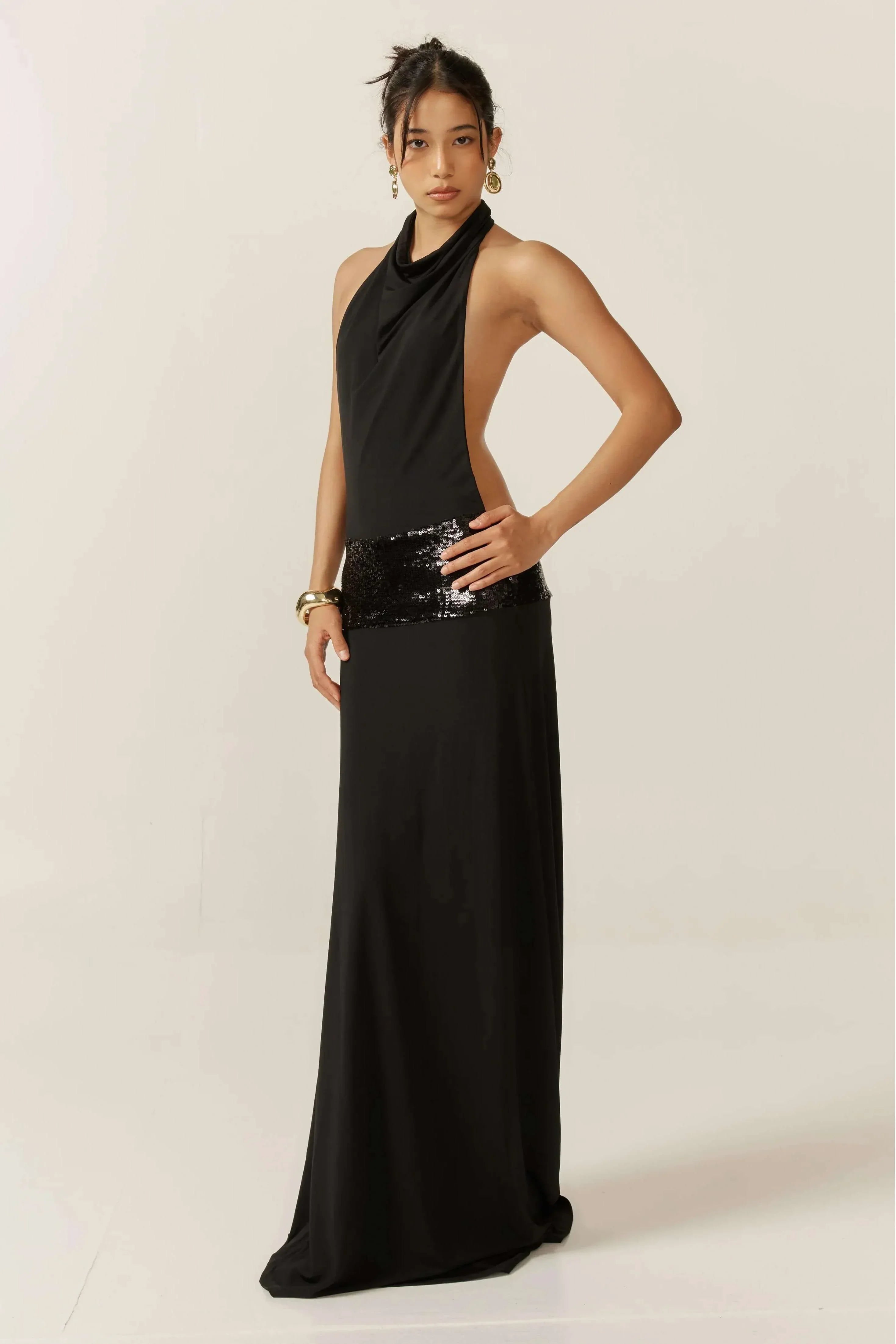 Robe Longue Femme Noire Dos Nu Sequins Soirée | ROBEMODE