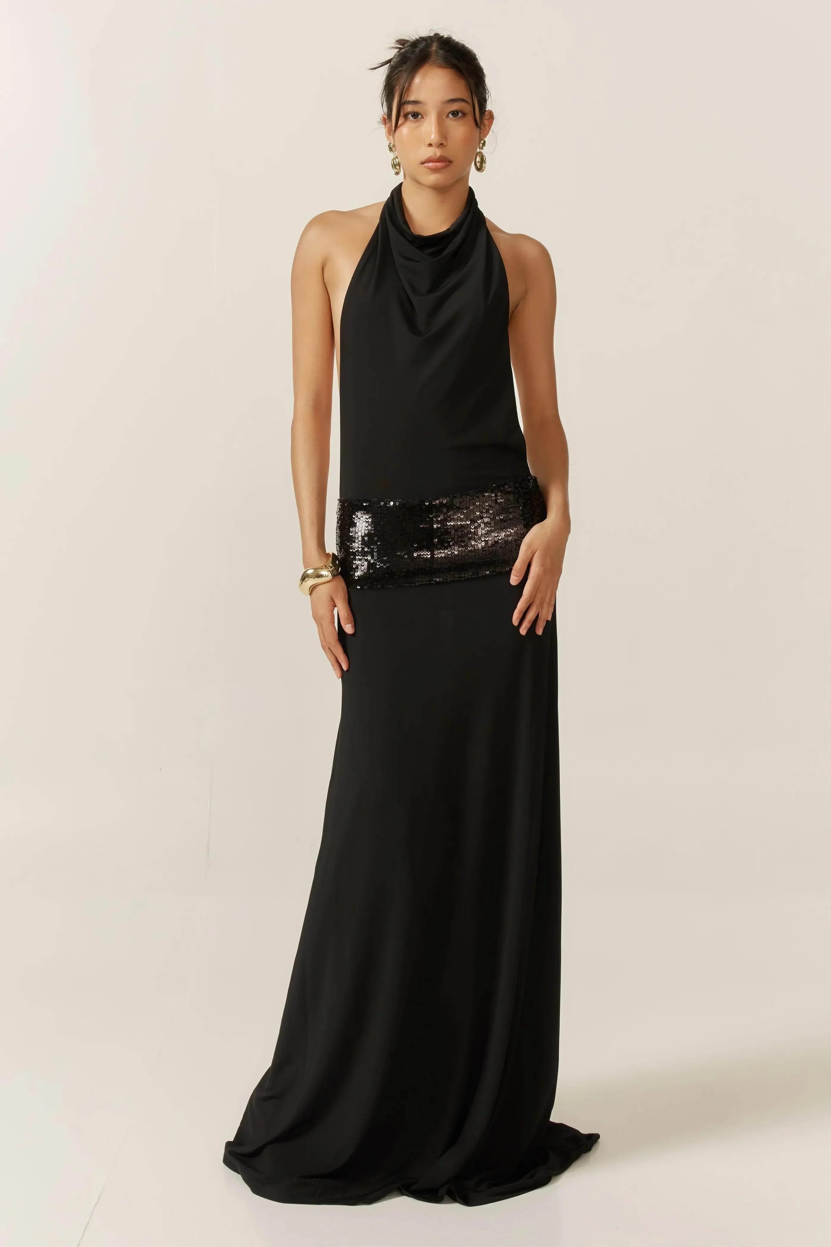 Robe Longue Femme Noire Dos Nu Sequins Soirée | ROBEMODE