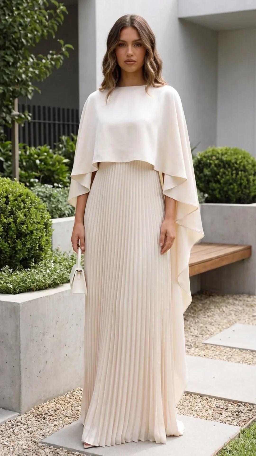 Robe longue femme plissée manches cape | ROBEMODE