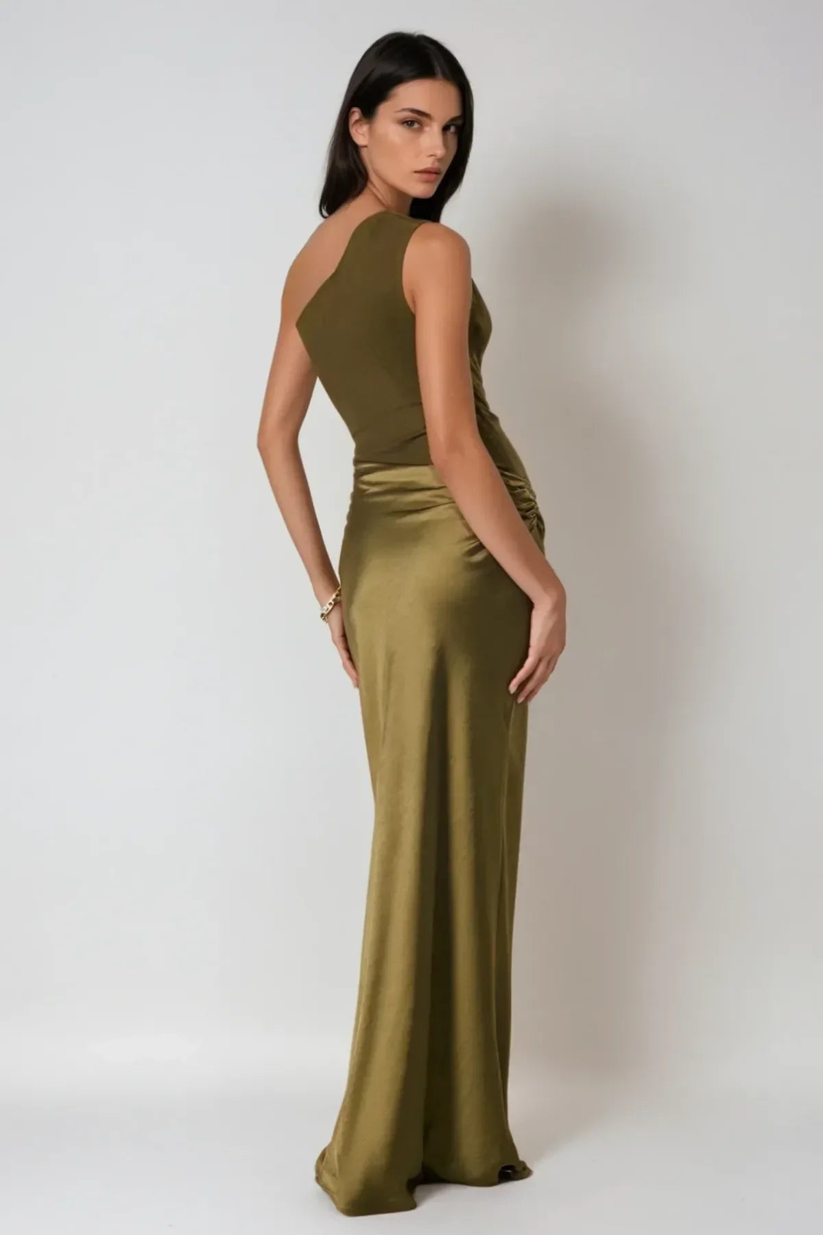 Robe Longue Satin Asymétrique Grande Taille 2 Coloris | ROBEMODE