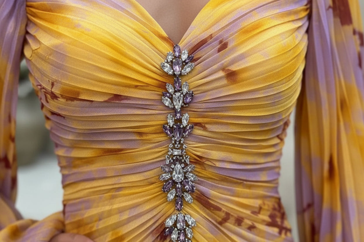 Robe longue femme multicolore plissée col en V | ROBEMODE