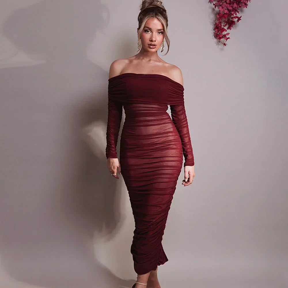 Robe longue soirée épaules dénudées froncée transparente | ROBEMODE