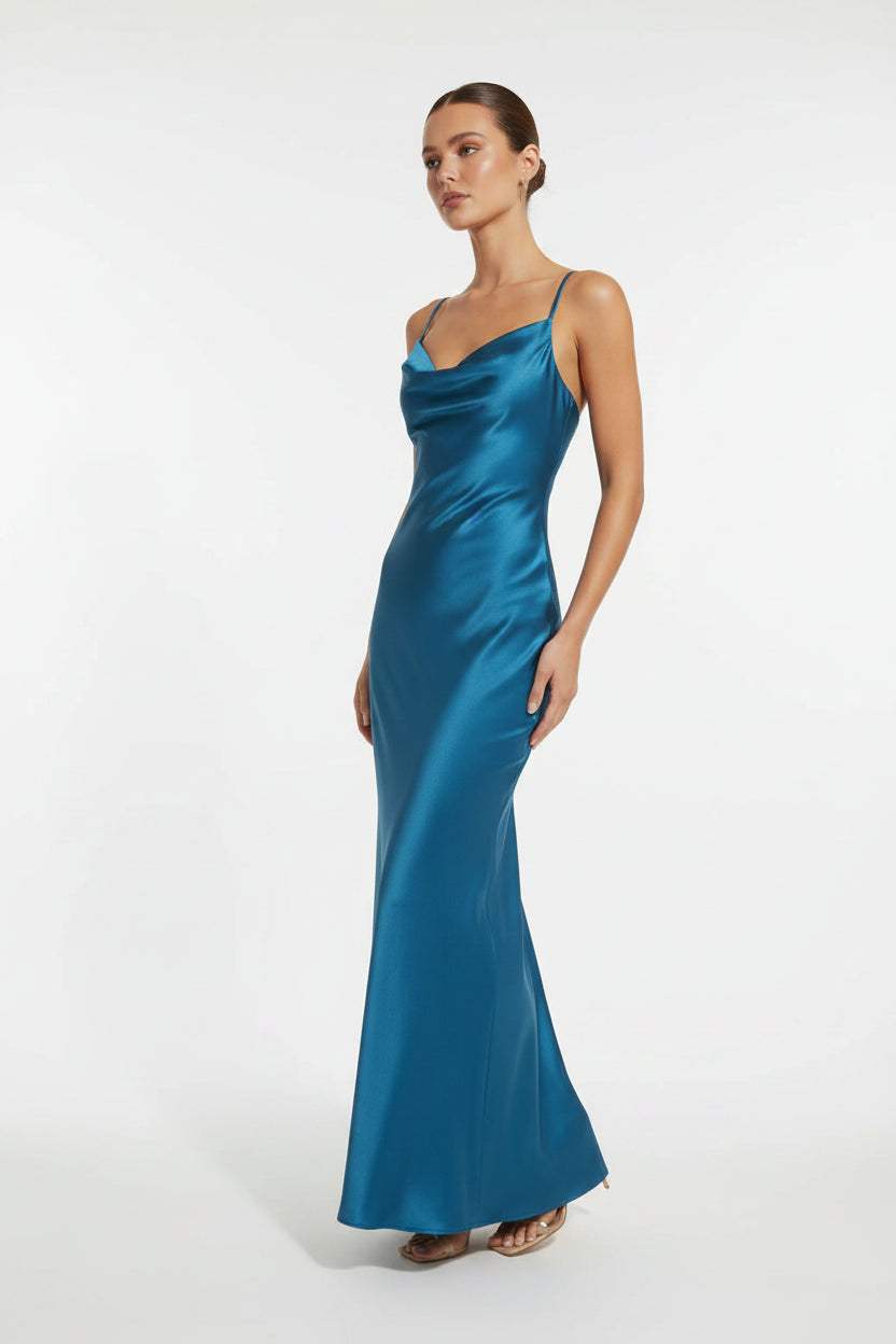 Robe Longue Satinée Col Bénitier Sans Manches Femme | Élégante Soirée 4 Coloris | ROBEMODE