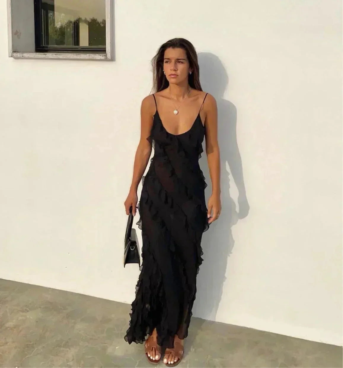 Robe longue soirée femme à volants bretelles fines | Coupe féminine + Style élégant + Facile à accessoiriser – ROBEMODE