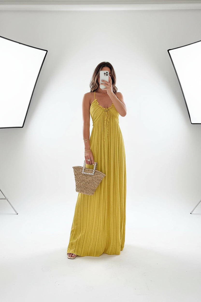 Robe longue femme avec tissu fluide et bretelles | Coupe féminine + Style élégant + Facile à accessoiriser – ROBEMODE