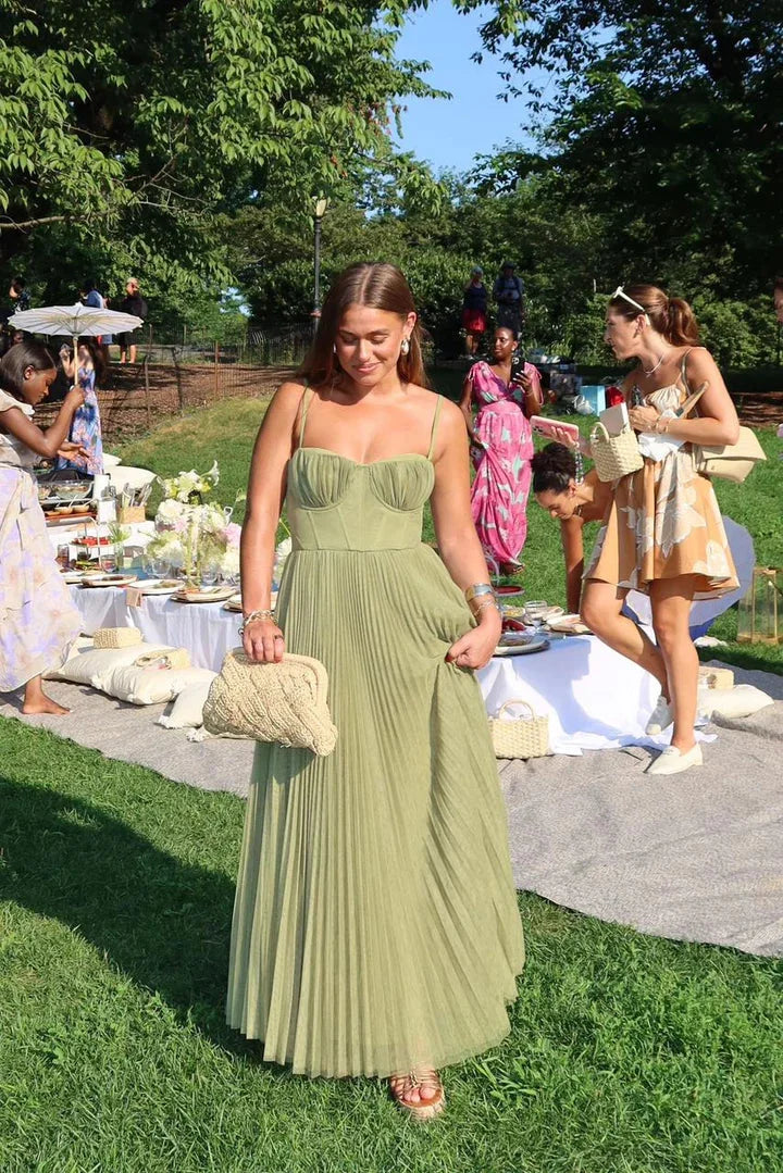 Robe longue femme verte plissee | Coupe féminine + Style élégant + Facile à accessoiriser – ROBEMODE
