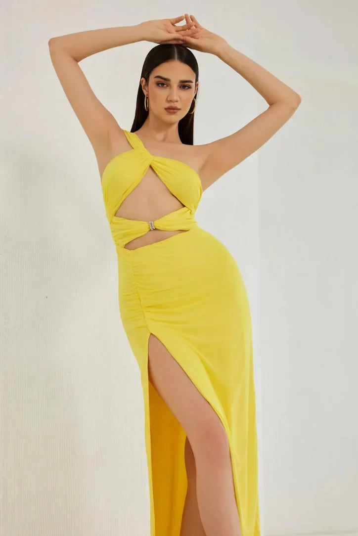Robe longue jaune découpée avec fente haute soirée | Coupe féminine + Style élégant + Facile à accessoiriser – ROBEMODE
