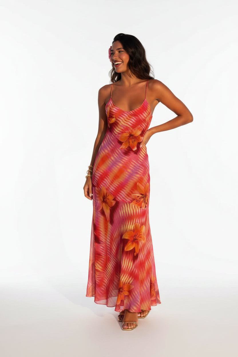 Robe longue femme rouge imprimé tropical bretelles fines | Coupe féminine + Style élégant + Facile à accessoiriser – ROBEMODE