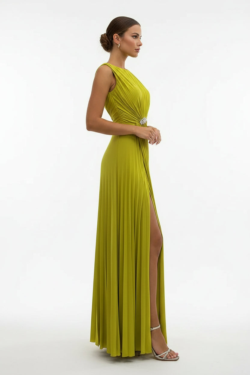 Robe longue fendue avec broche soirée sans manches | ROBEMODE