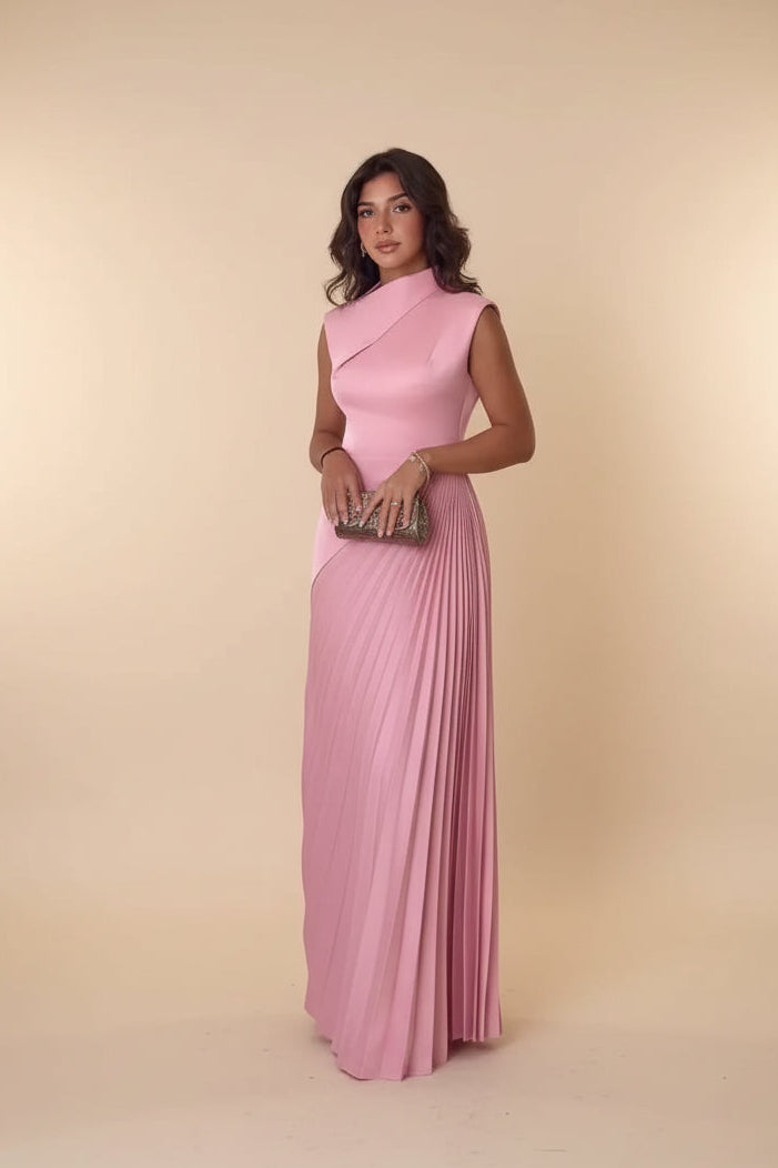 Robe longue rose plissée col asymétrique cérémonie | ROBEMODE