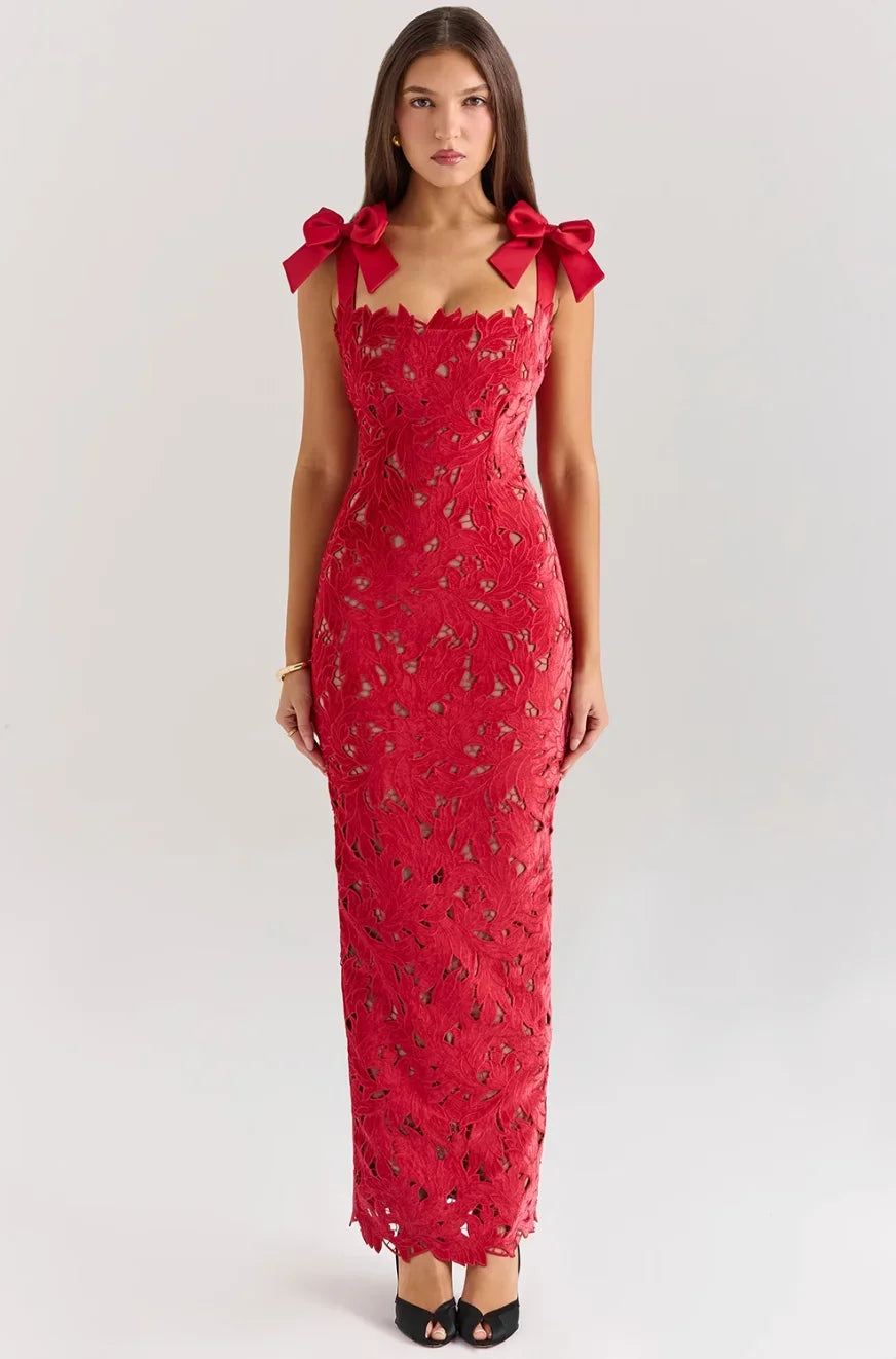 Robe longue femme en dentelle avec nœuds épaules