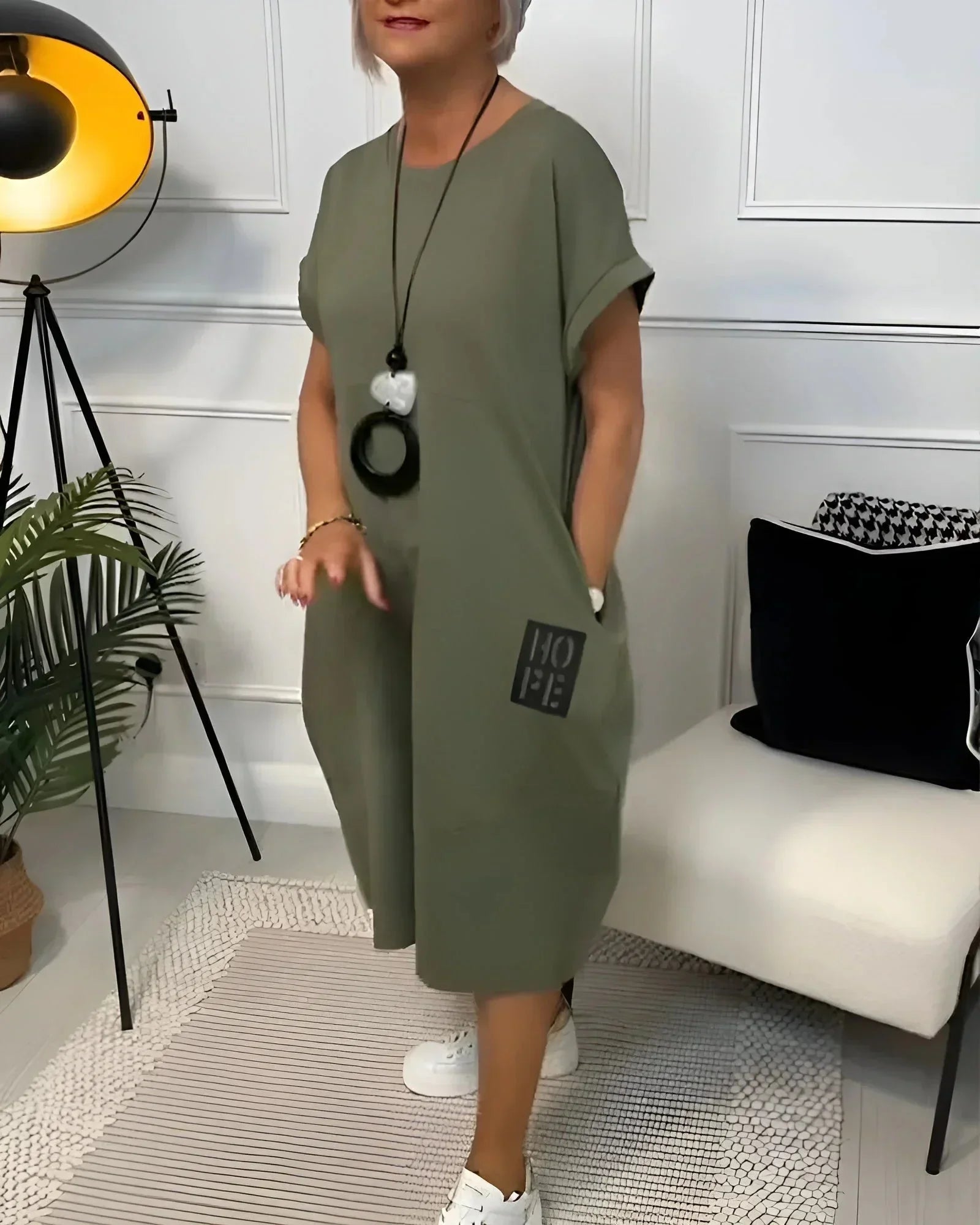 Robe midi ample femme avec poches et manches courtes | ROBEMODE