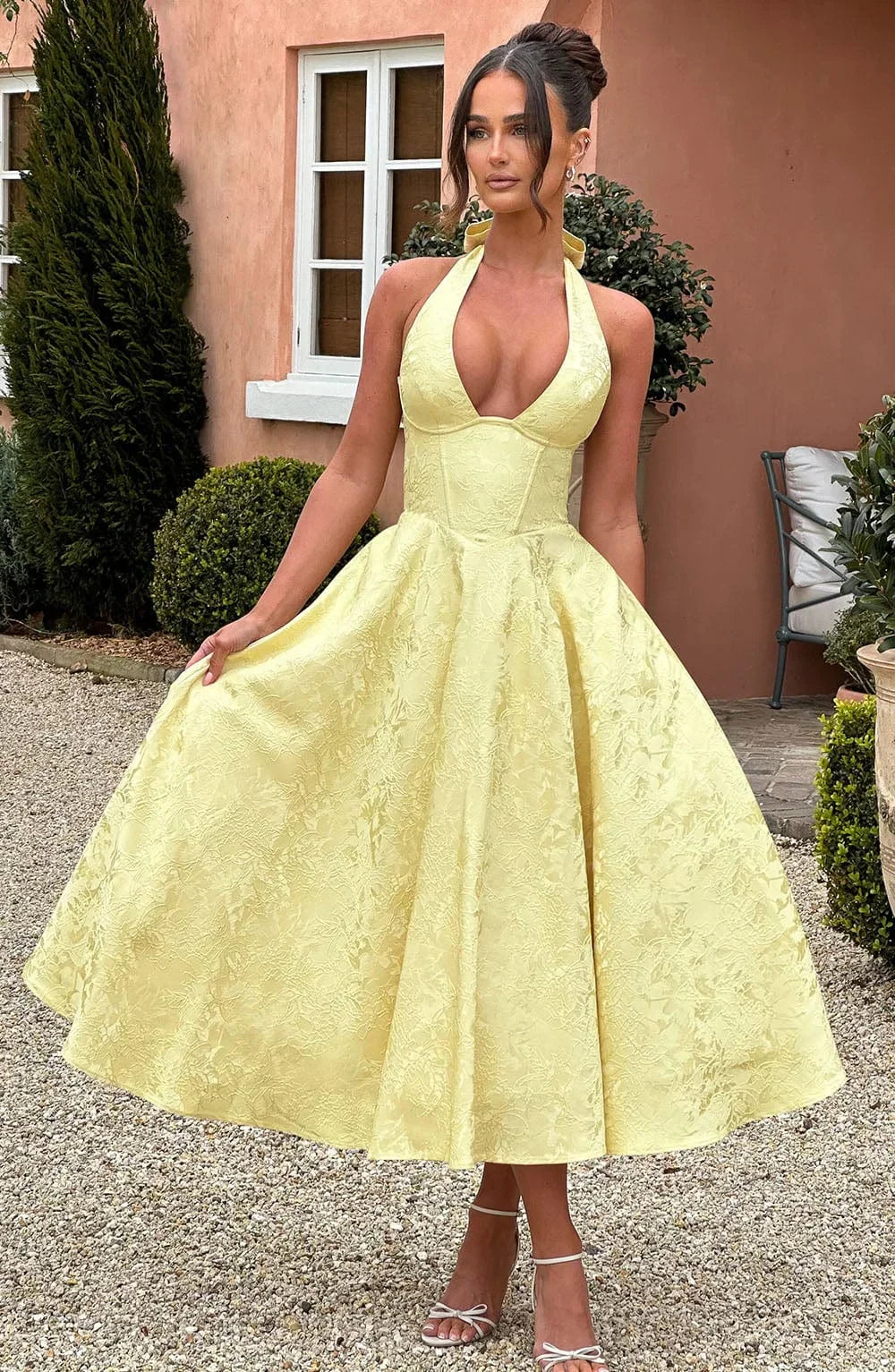 Robe Midi Jaune Dos Nu Jupe Plissée Soirée Été | ROBEMODE
