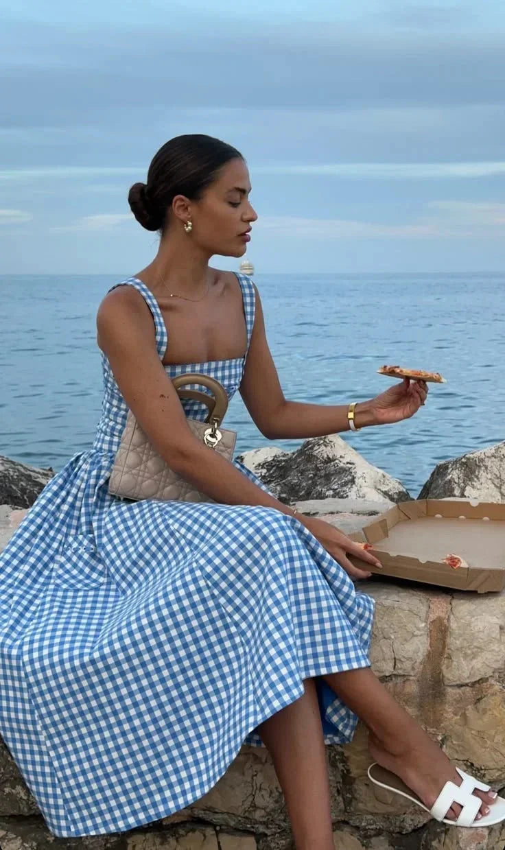 Robe Midi Carreaux Bleus Épaules Dénudées Été | ROBEMODE