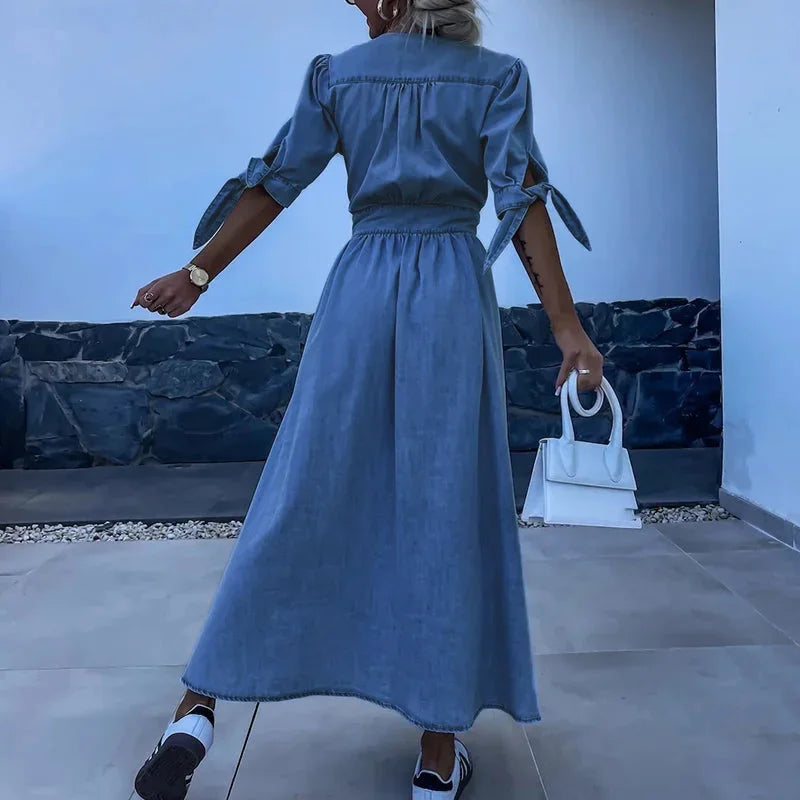 Robe Longue Denim Bleu Col V Boutons Manches à Nouer | ROBEMODE