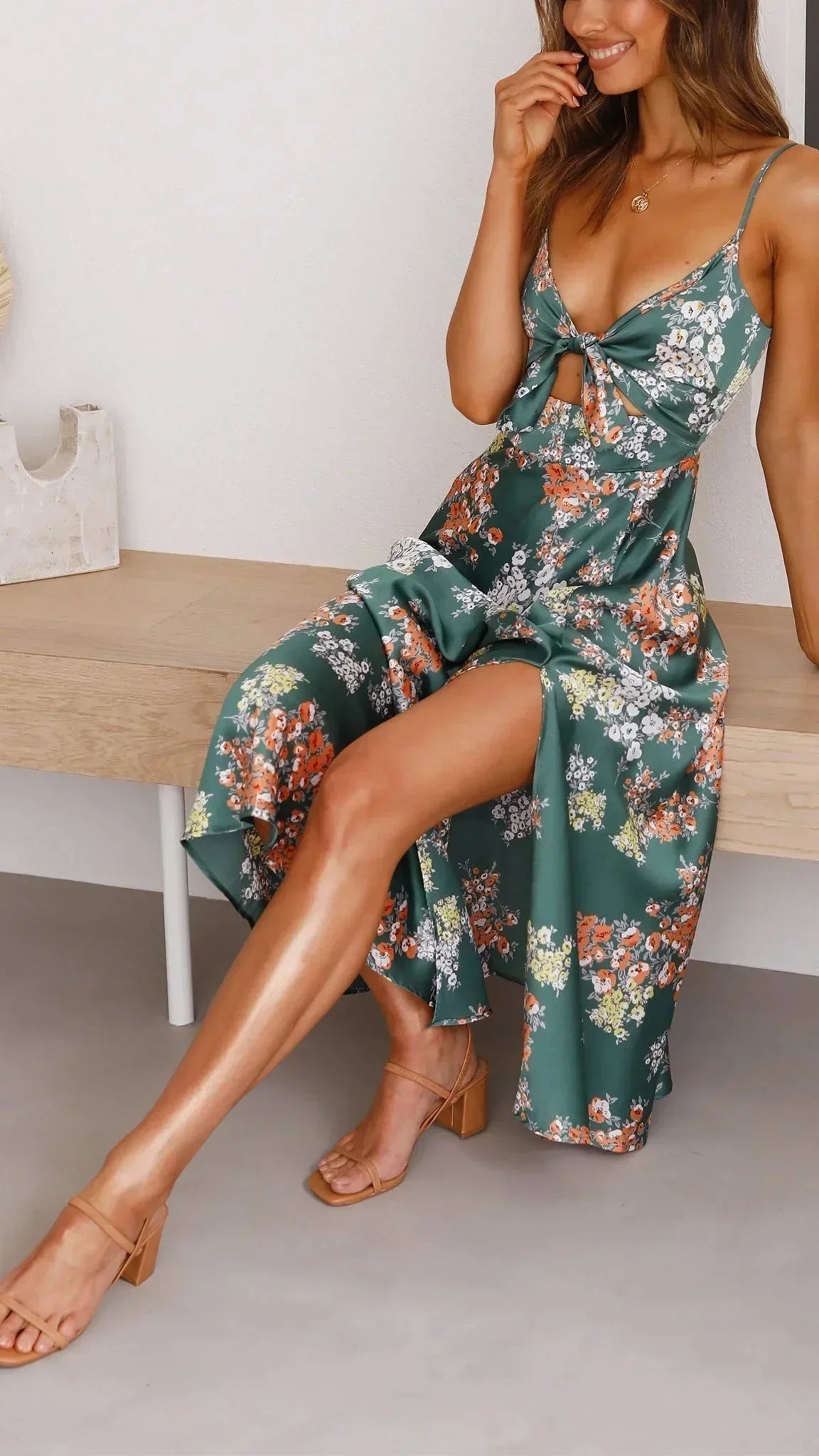 Robe Midi Fleurie Verte Nœud Bretelles Fines 1 Coloris | ROBEMODE