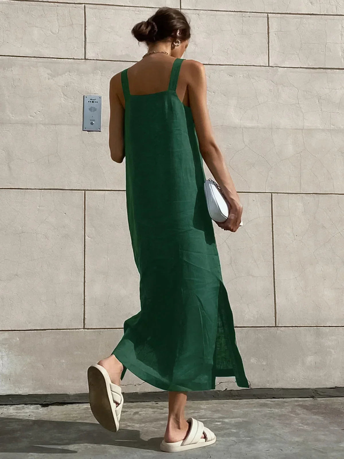 Robe Midi Femme Évasée Sans Manches Fente Estivale 1 Coloris | ROBEMODE