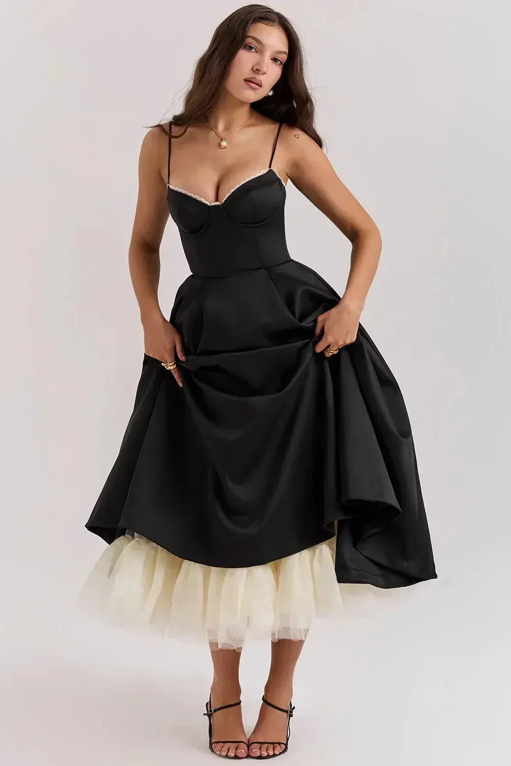 Robe Midi Noire Satinée Bretelles Fines Tulle Crème 1 Coloris | ROBEMODE