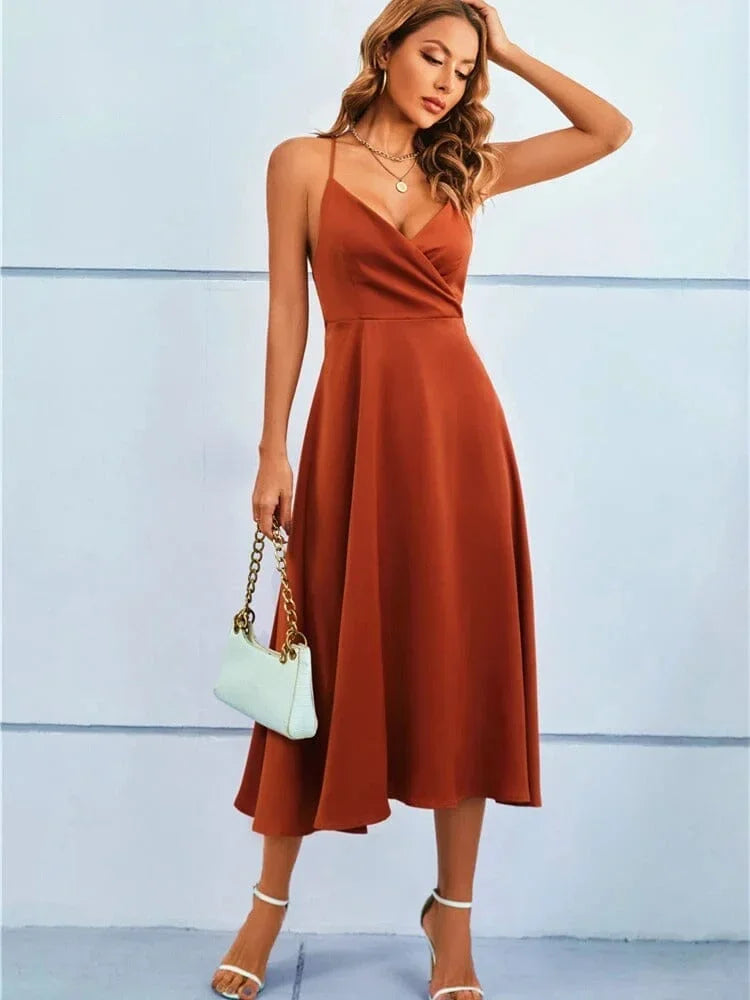 Robe Midi Satinée Col V Bretelles Ajustables Soirée 1 Coloris | ROBEMODE