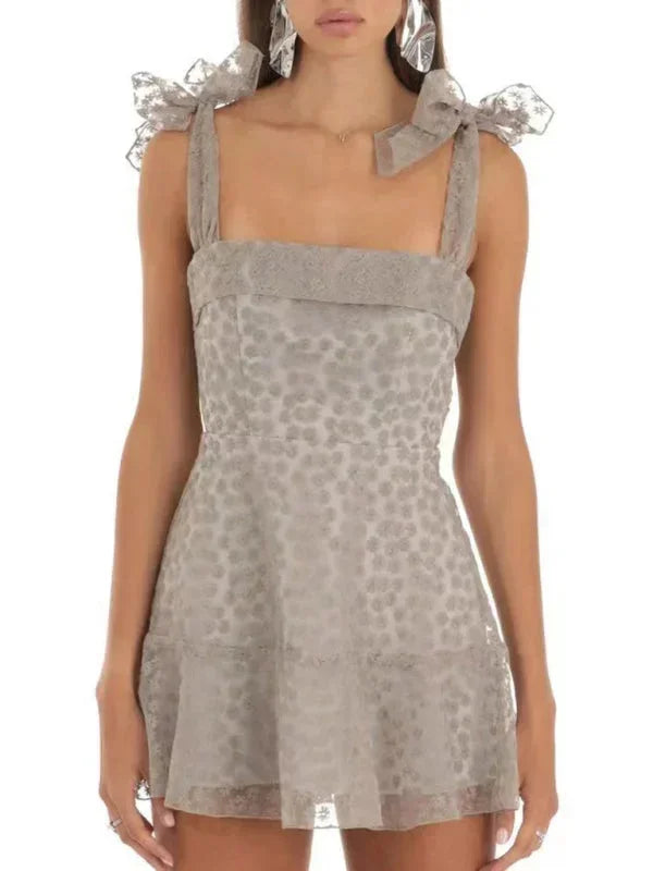 Robe courte femme A-ligne avec nœuds épaules et dentelle | ROBEMODE