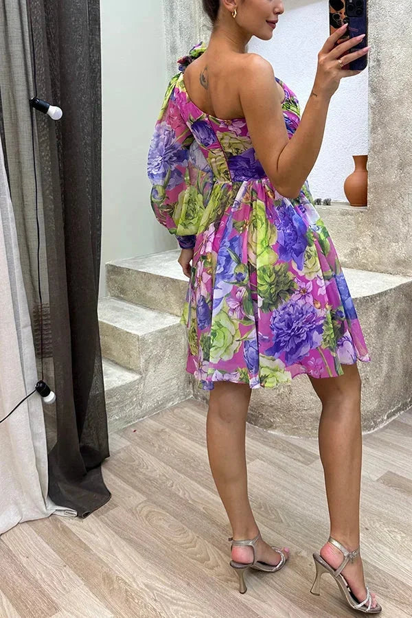 Robe courte asymétrique fleurie soirée printanière | ROBEMODE