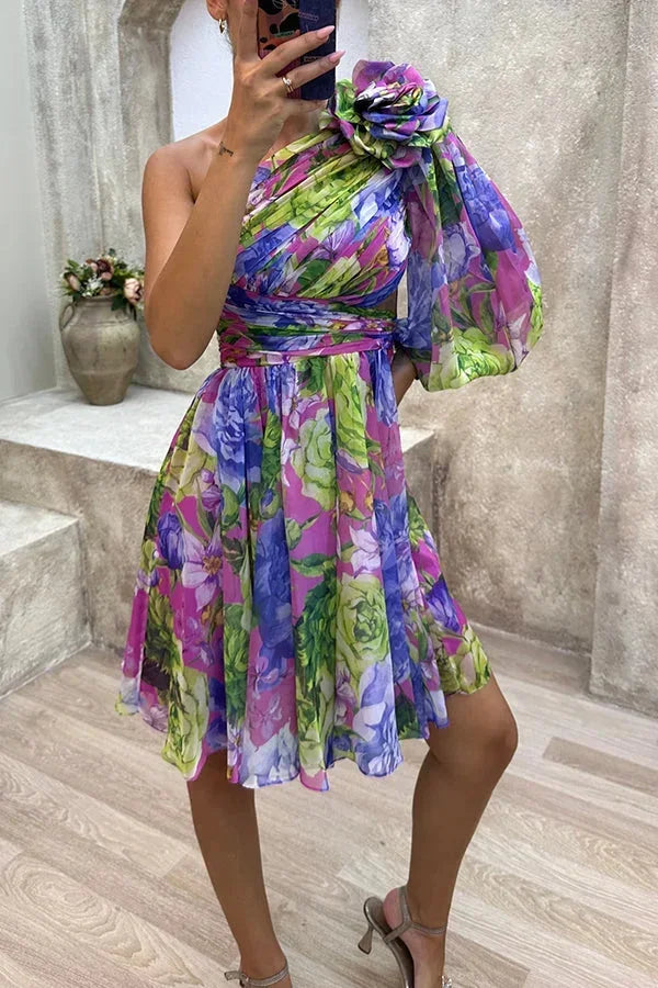 Robe courte asymétrique fleurie soirée printanière | ROBEMODE