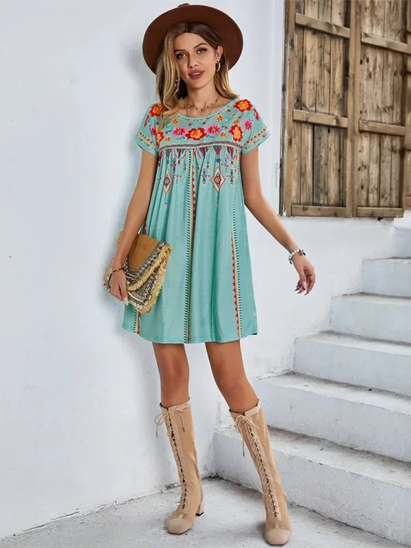 Robe courte bohème femme brodée manches courtes estivale | ROBEMODE