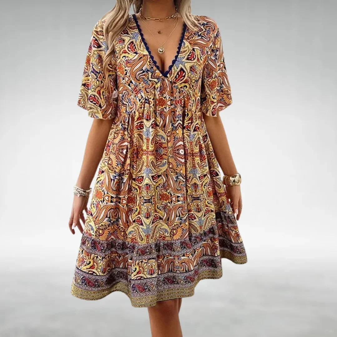 Robe courte bohème à imprimé floral avec col cordon