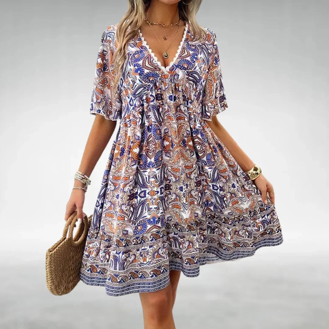 Robe courte bohème à imprimé floral avec col cordon