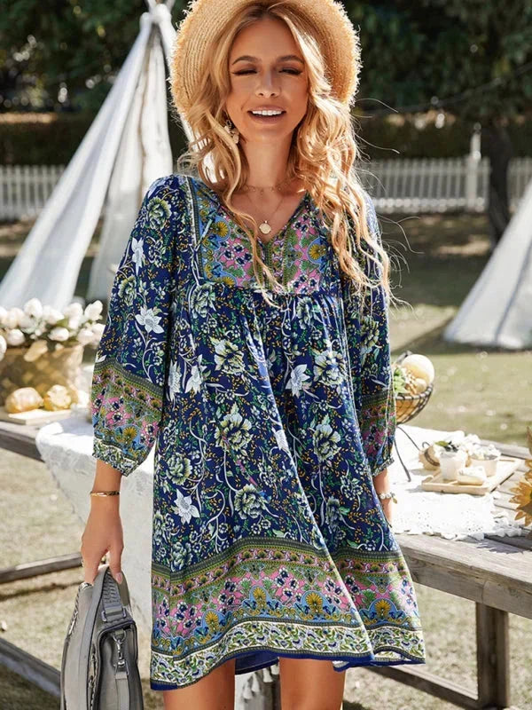 Robe courte bohème femme imprimé floral col V manches 3/4 | ROBEMODE