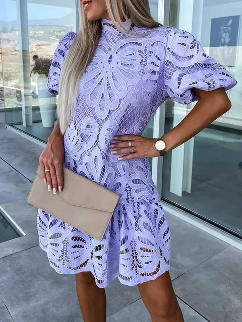 Robe Courte Dentelle Femme Col Montant Manches Bouffantes | ROBEMODE