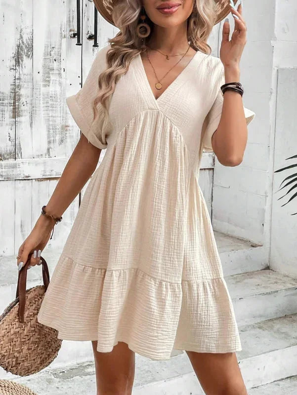 Robe courte fluide femme col V manches courtes été | Coupe féminine + Style élégant + Facile à accessoiriser – ROBEMODE